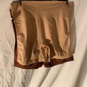 Carrie  Amber Shapewear